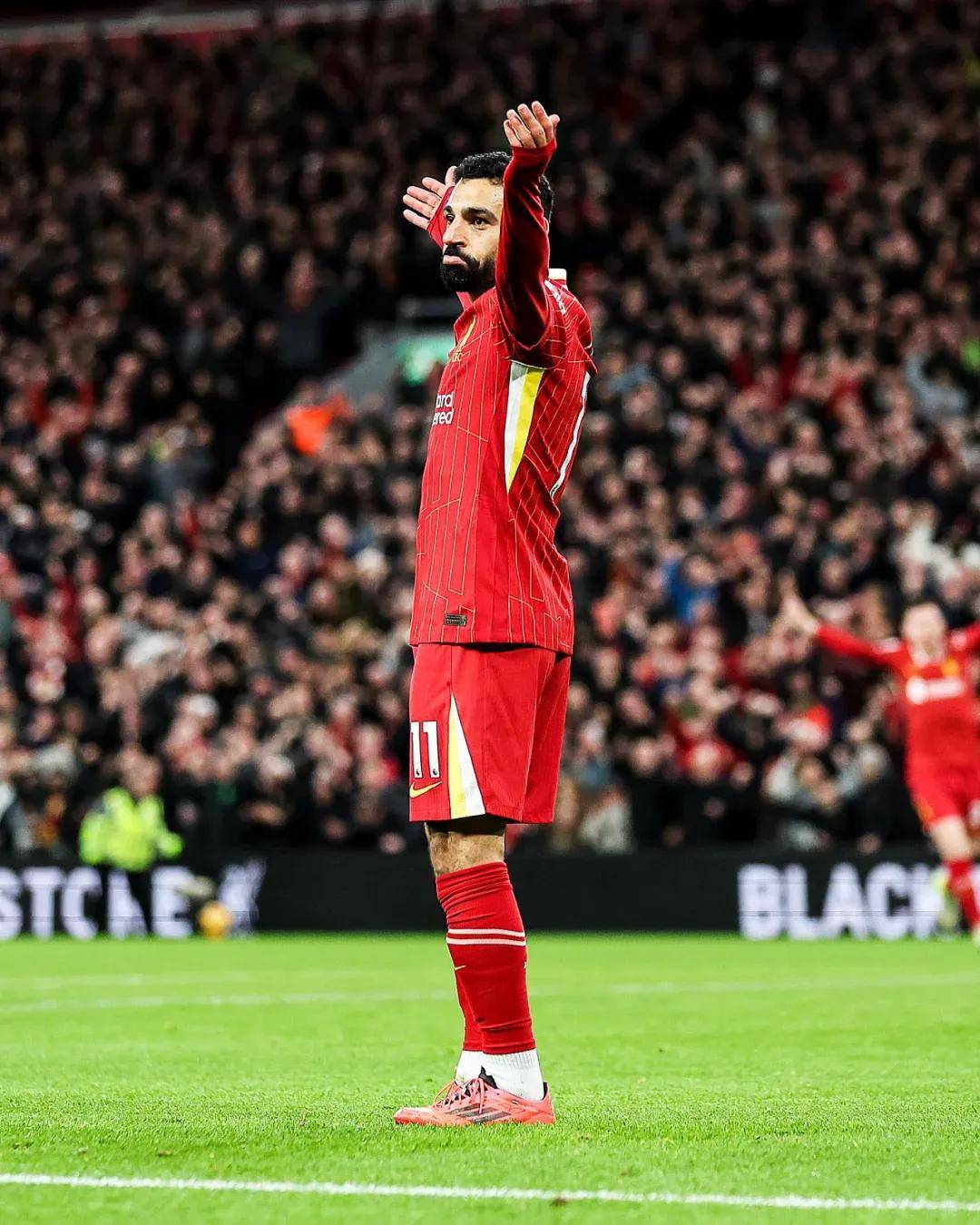 包含热火不断突破!,萨拉赫连续三场比赛得分超过重要助攻引发球迷热议的词条 包含热火不断突破!,萨拉赫连续三场比赛得分超过重要助攻引发球迷热议的词条