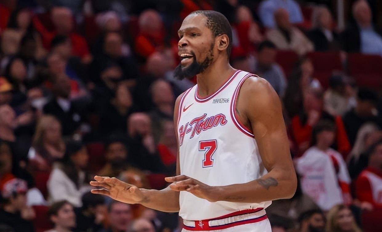 杜兰特赛事官方发布精彩发挥新规，美国队争议不断！的简单介绍