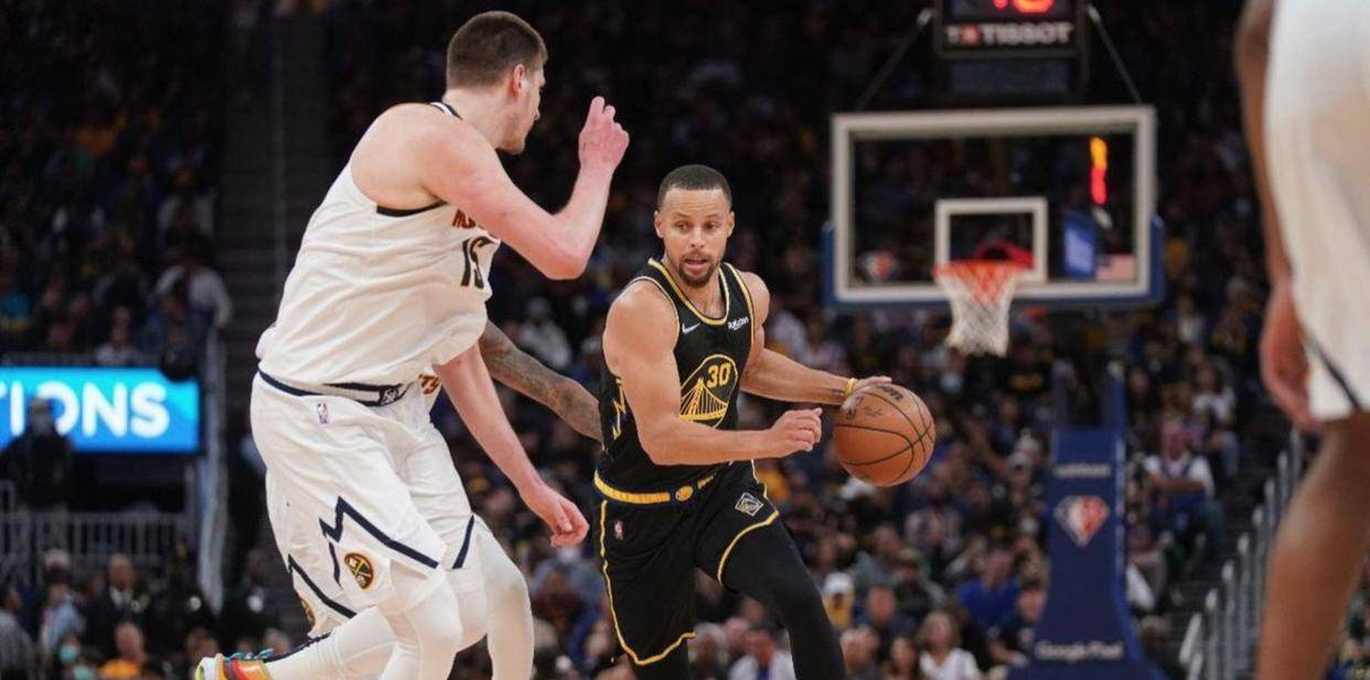 雷速体育-库里爆冷击败澳大利亚队，赛事规则更新引爆全场！的简单介绍